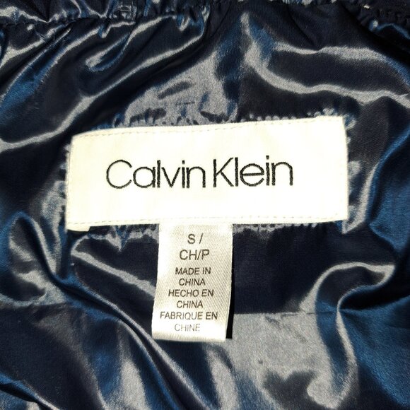 Calvin Klein Women's Puffer Vest Size Small - Picture 5 of 12